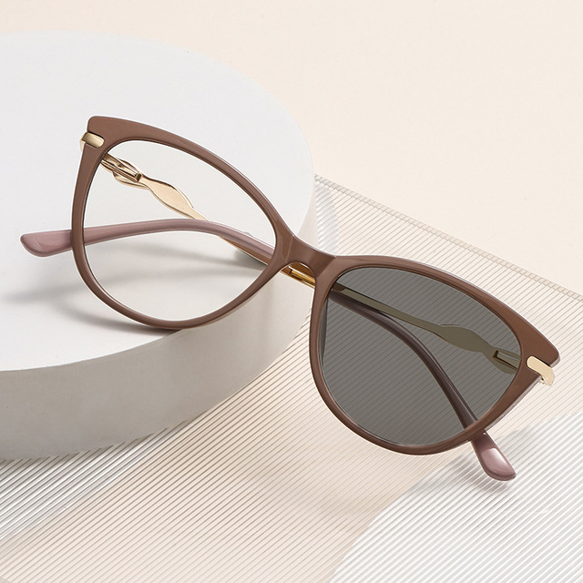 Fashion Trend Photochromic Anti-blue Light Glasses TR90 Flat Light Glasses Women's Anti-blue Light Glasses 23179