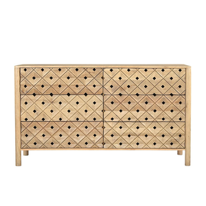 Espacioso Mueble de Almacenamiento de Madera Hecho a Mano con Tallado Tradicional y Amplia Superficie para Servir - Product Image 6