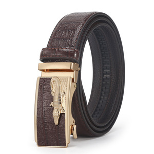 Cinturón de Cuero de Microfibra Premium para Hombre, Textura de Cocodrilo, Hebilla Automática de Aleación, para Ocasiones Formales - Product Image 5