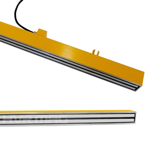 Pinzas magnéticas integradas de Robots de puente para recoger, levantar, cargar, colocar y transferir piezas fersas para líneas de automatización - Product Image 1