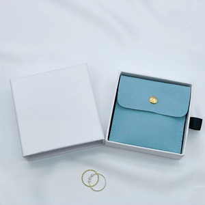 Sacs et pochettes d'emballage pour bijoux pliables de luxe écologiques en gros, avec taille personnalisable (8*8cm) et logo - Product Image 6