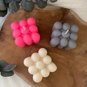 Vela de cubo de burbujas <span class=keywords><strong>Rubik</strong></span> 3D hecha a mano personalizada vela perfumada de cera de soja vela de cera de soja de burbujas orgánicas multicolor - Product Image 5
