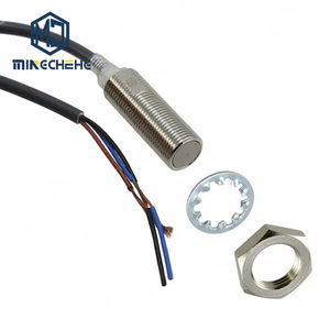 Capteur de proximité inductif E2E-X10F1 E2E-X10E2-Z E2E-X1R5E1 M12 M18 - Product Image 1