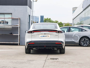 รถยนต์ซีดานฉางอัน มาสด้า EZ-6 ปี 2026 ระบบไฮบริดพลังงานไฟฟ้าแบบ PHEV ระยะทางวิ่งด้วยไฟฟ้า 200 กม. เทคโนโลยีอัจฉริยะและความสะดวกสบาย - Product Image 3