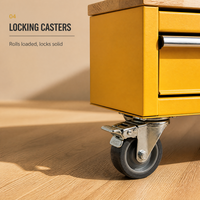 Armoire à outils roulante robuste avec plan de travail en bois et prise électrique, chariot de rangement en acier jaune pour garage et atelier