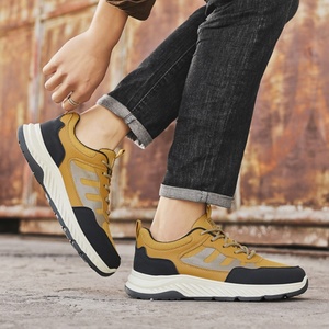 Chaussures de course respirantes en maille à lacets pour hommes, baskets rehaussantes à semelle pour l'automne, avec empeigne en tissu fonctionnelle et polyvalente - Product Image 4