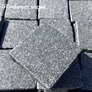 Pierre cubique en granit noir PerfectStone en gros pour projets <span class=keywords><strong>de</strong></span> pavage <span class=keywords><strong>de</strong></span> centres commerciaux, <span class=keywords><strong>de</strong></span> rues piétonnes extérieures et <span class=keywords><strong>de</strong></span> places publiques - Product Image 1