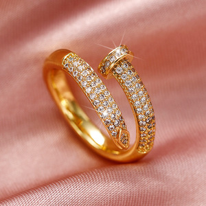 Anello Aperto Regolabile dal Design Semplice per Donne - Product Image 3