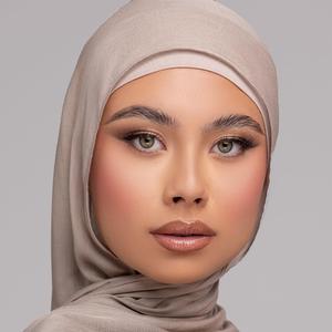 カスタマイズされた人気商品 アラブ風モダールヒジャブ 2025 カスタム無地カラーヘッドスカーフ モダールスカーフ ショール ムスリム女性向け 無地ビスコース - Product Image 2