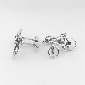 Proveedor de Mancuernillas Personalizadas, Mancuernillas de Plata con Forma de <span class=keywords><strong>Bicicleta</strong></span>, Diseño Creativo para Amantes del Ciclismo, Regalo para Hombre - Product Image 5
