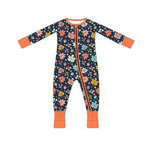 Mono de bebé retro negro con estampado de setas silvestres y bambú, manga larga, con cremallera completa, para recién nacido - Product Image 3
