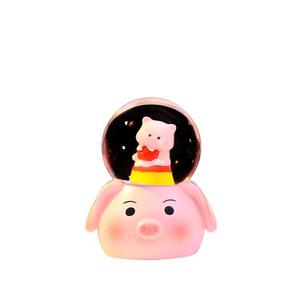 ตุ๊กตาการ์ตูน, ของเล่นเด็ก, ชีวิตช้าๆ, เรื่องราวของหมูน้อย, ลูกแก้วคริสตัล, ของตกแต่งโต๊ะในห้องนอนน่ารัก, ของขวัญวันเกิด - Product Image 5