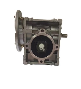 Réducteur à vis sans fin NMRV30-VS à entrée d'arbre, simple PD, avec un trou d'entrée de 9 mm ou 11 mm d'un côté et un arbre d'entrée de 9 mm de l'autre - Product Image 1