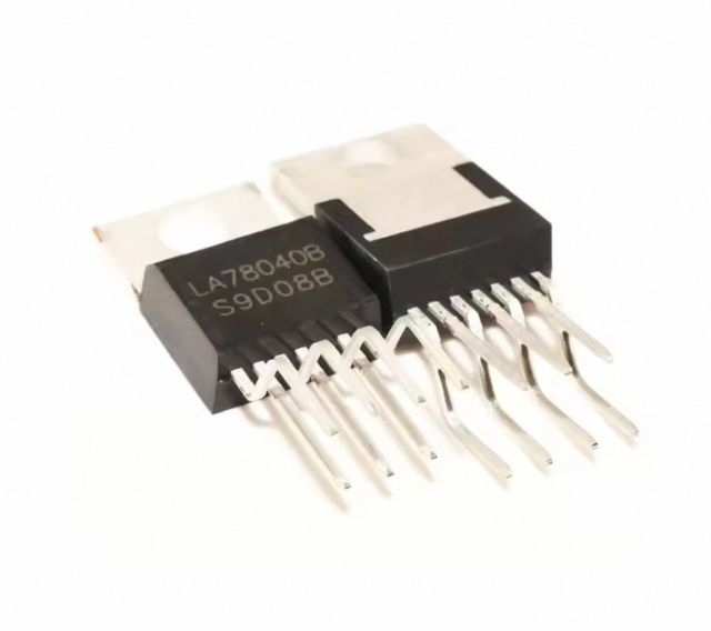 LA78040B-E TO-220 new and original TV and CRT Display Vertical Output IC transistor LA78040 LA78040B LA78040B-E