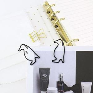 ファンシーなデザインの黒のかわいい動物のペンギンの形のペーパークリップ - Product Image 4