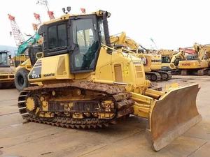 Bulldozer Usado Komatsu D51 con Motor Cummins, Capacidad de Empuje de 7.5m, Potencia de 90HP, Fabricado en Arabia Saudita, Buen Estado - Product Image 1