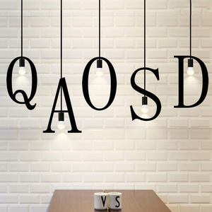 Lámpara Colgante Moderna Minimalista de Hierro Forjado Negro con Diseño de Letras para Tienda de Ropa/Cafetería/Restaurante/Barra, Venta al Por Mayor - Product Image 4