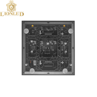 Lionled personnalisé publicité commerciale LED Lightbox signe Cube écran d'affichage 5 côtés 480*480 P2.5 pour les affaires en libre-service