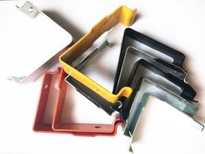 Clips de fixation à ressort en acier inoxydable découpés au laser standard C057 pour caisses métalliques et contreplaqué - Product Image 2