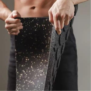 Dalles <span class=keywords><strong>de</strong></span> sol emboîtables résistantes aux rayures, revêtement <span class=keywords><strong>de</strong></span> sol en caoutchouc imperméable facile à installer pour salle <span class=keywords><strong>de</strong></span> sport à domicile et club <span class=keywords><strong>de</strong></span> fitness commercial - Product Image 2