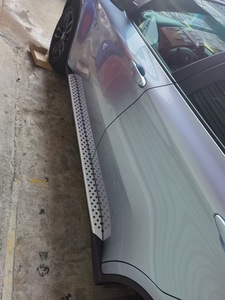 <span class=keywords><strong>Bmw</strong></span> X5 E70 X6 E71 <span class=keywords><strong>X1</strong></span> <span class=keywords><strong>E84</strong></span> 자동차 액세서리 판지 상자 알루미늄 합금 4x4 자동차 픽업 1 세트 Ruohou 용 러닝 보드 측면 단계