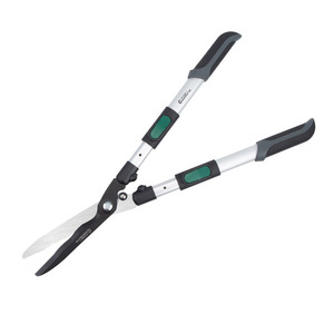 Green Guard Extendable Hedge Shears 40 Cm Stainless Steel Blade With 4 Position Adjustment For Garden Trim - Product Image 2