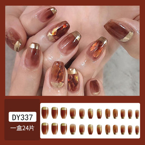 <span class=keywords><strong>Faux</strong></span> <span class=keywords><strong>ongles</strong></span> en <span class=keywords><strong>gel</strong></span>, couverture en <span class=keywords><strong>gel</strong></span>, paillettes dorées, nude, <span class=keywords><strong>ongles</strong></span> à presser pour femmes, courts, <span class=keywords><strong>avec</strong></span> <span class=keywords><strong>des</strong></span> languettes adhésives, parfaits pour tous les jours - Product Image 5