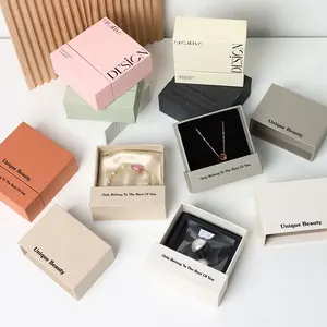 Confezione regalo fatta a mano riciclabile con logo personalizzato ecologico imballaggio per gioielli collana braccialetto anelli cassetto portagioie in carta