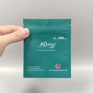 Sacs d'emballage orthodontique dentaire personnalisés à fermeture éclair, transparents, refermables, en plastique, avec fermeture à glissière sur 3 côtés pour aligneurs dentaires - Product Image 6