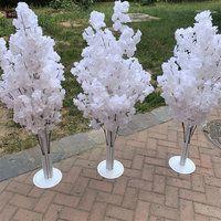A-252 Arbre de fleurs de cerisier artificiel en soie, blanc, centre de table pour mariage, Saint-Valentin, Nouvel An, très vendu