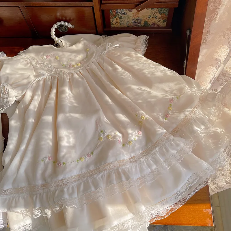 Bambini spagnolo fiore vestito bambini Vintage Heirloom Lotia abiti bambino spagna giallo chiaro abiti pizzo EID ricamo fatto a mano