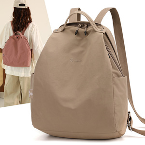 Sac à dos de voyage pour femme en nylon/polyester léger de style japonais, portable, grande capacité, adapté aux étudiants en plein air. - Product Image 3
