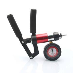 범용 수동 핸드 헬드 진공 펌프 압력 테스터 키트 브레이크 블리더 테스트 - Product Image 2