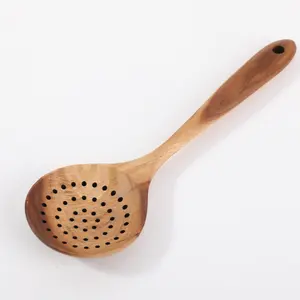 Wholesale Wooden Cooking Utensils Long Handle Wooden Leaky Spoon Durable Eco-Friendly Wooden Spoons For Cooking