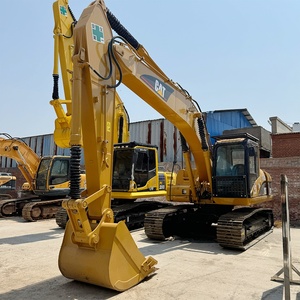 Excavatrice sur chenilles d'occasion CAT320C d'origine japonaise, en bon état, avec moteur, pompe à engrenages, roulement et composants essentiels, modèle 2018, 20T, puissance 110 kW - Product Image 5