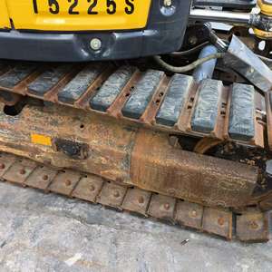 Mini-excavatrice YANMAR Vio30 d'occasion de haute qualité, 3 tonnes, à prix abordable - Product Image 6