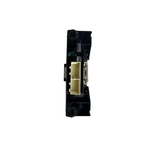 สวิตช์ควบคุมเครื่องปรับอากาศโปโล ปี 2011 ของแท้ใหม่เอี่ยม รุ่น 6RD820045B - Product Image 4
