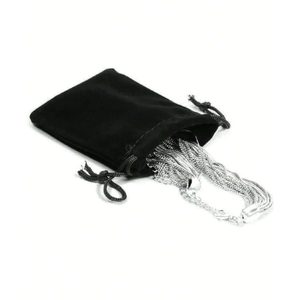 Pochettes en velours rouge personnalisées avec logo, petits sacs à cordon pour bijoux, emballage cadeau pour colliers et boucles d'oreilles - Product Image 3