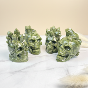 Calaveras de <span class=keywords><strong>Jade</strong></span> <span class=keywords><strong>Verde</strong></span> al por Mayor, Talladas a Mano, Diseño de Rana y Racimo de Cuarzo, Calaveras de Cristal Curativo para Decoración y Regalo - Product Image 5