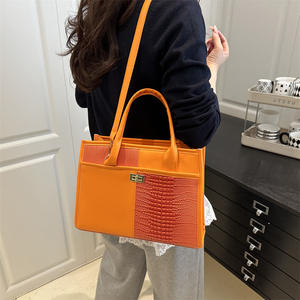 THK0493 Wholesale Fashion Ladies Bags Hot Selling Elegance Female Trendy <b>Purse</b> Bags Luxury Women's Handbags - Product Image 6