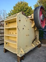 Concasseur à mâchoires primaire PE9001200 d'occasion, machine de concassage de pierres 912, 220-380t/h, avec armoire électrique complète et inspection vidéo