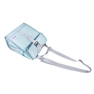 Sac à bandoulière multifonctionnel à double usage, sac à langer pour maman et bébé, fabriqué au Vietnam, en polyester, film d'aluminium, avec port USB - Product Image 4