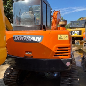 Excavadora Usada DOOSAN DH60 Corea 6 TONELADAS 2024, Capacidad de Cucharón 0.2m, Buen Estado, DH60-7 5t 6t Mini Excavadora Pequeña 0.2m³ Yanmar - Product Image 5