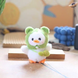Internet Celebrity Adorable Little <strong>Duck</strong> &amp; Frog Pendant <strong>Plush</strong> <strong>Toy</strong> Cotton <strong>Keychain</strong> Bag Charm Cute Little <strong>Duck</strong> Doll - Product Image 4