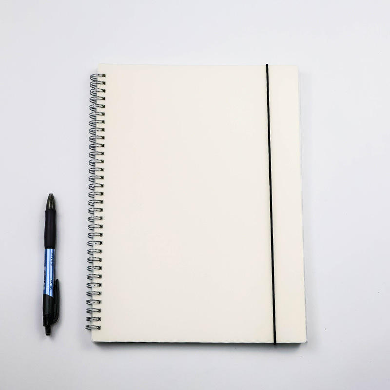 Papier blanc mat A4 à rabat