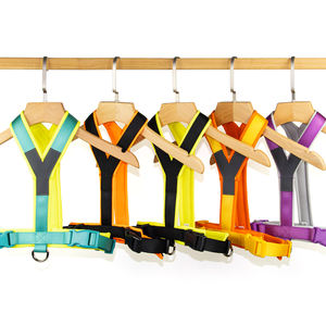 ランニングウォーキング用OEMカスタマイズロゴナイロン調整可能ソフトパッド付きY字型反射軽量犬用ハーネスセット - Product Image 1