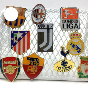 แฟนฟุตบอลสำหรับท็อตแน่ม เอซี มิลาน กว่างโจว ปารีส บราซิล ลาลีกา เข็มกลัดโลหะติดกาวสำหรับปั่นจักรยานและยิงปืน - Product Image 4