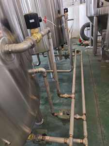 Equipo de Fabricación de <span class=keywords><strong>Cerveza</strong></span> de 500L, 1000L y 2000L, con Capacidad de 300L, Componentes Principales PLC y Motor - Product Image 2