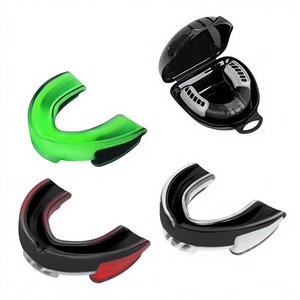 Protège-dents en caoutchouc PVC personnalisé avec logo Muay Thai, taille personnalisée pour enfants et adultes, boxe, basketball, rugby - Product Image 1
