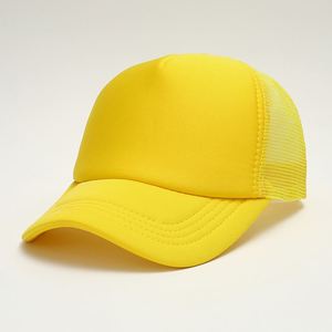 Gorra Trucker Deportiva Unisex de 5 Paneles con Malla y Logotipo Personalizado Impreso en Serigrafía Profesional, Espuma Premium - Product Image 4